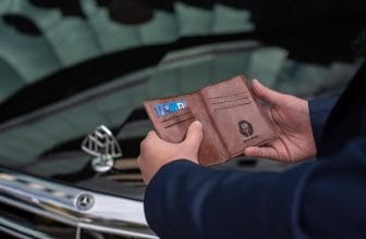 Een complete kijk op herenportemonnees: van stijl tot functionaliteit